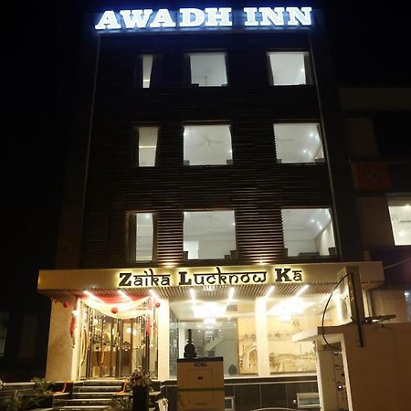 Awadh Inn Noida Eksteriør bilde