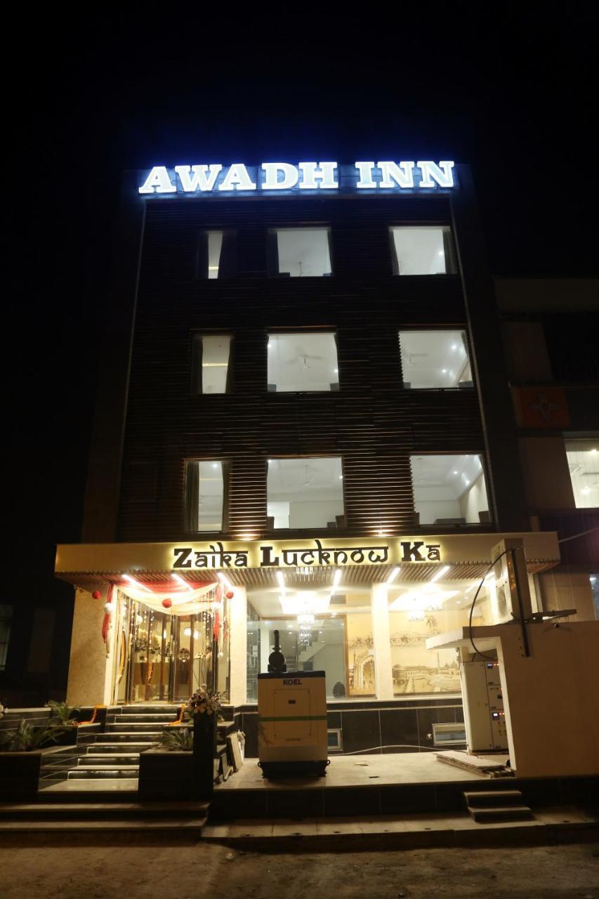 Awadh Inn Noida Eksteriør bilde
