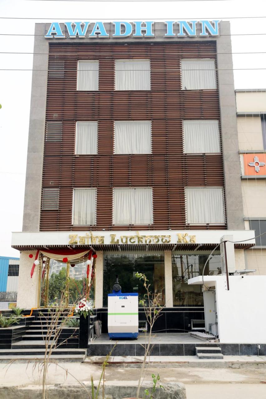 Awadh Inn Noida Eksteriør bilde
